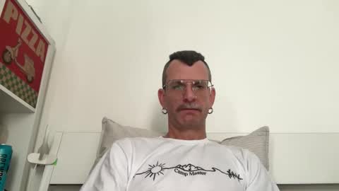 Jonathan Deep online show from 25, 2, 2026