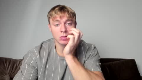 Snapshot of o_r_b_i_t chatting on 25, 1, 2025 o_r_b_i_t online show from 25, 1, 2025