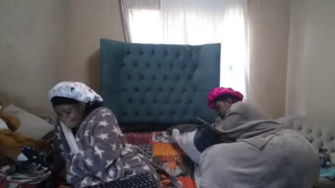 Snapshot of obsessedmimi chatting on 27, 4, 2026 obsessedmimi online show from 27, 4, 2026