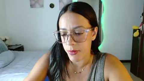 Snapshot of obsidian_love1 chatting on 18, 7, 2026 obsidian_love1 online show from 18, 7, 2026