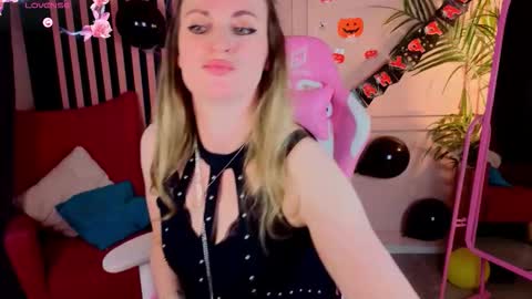 Lana online show from 22, 10, 2025