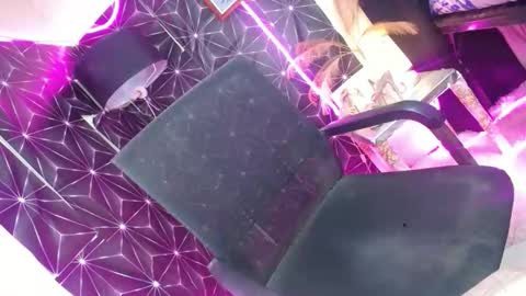 Kyla online show from 8, 3, 2026