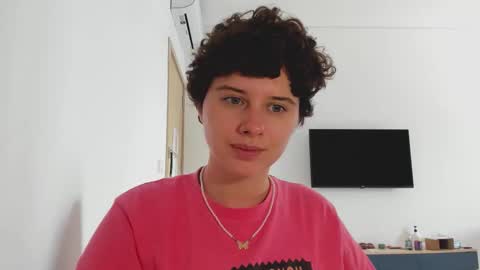 Evie online show from 15, 1, 2026