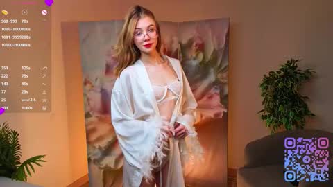 Lynna online show from 27, 11, 2025