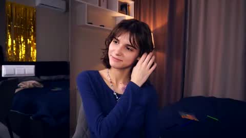 Thea online show from 6, 3, 2025