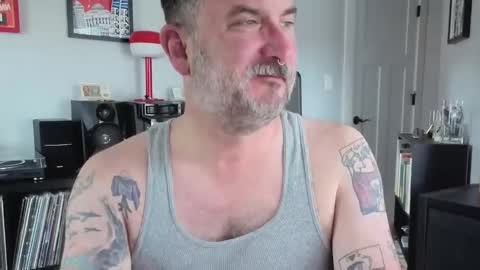 Office Dad online show from 16, 9, 2025