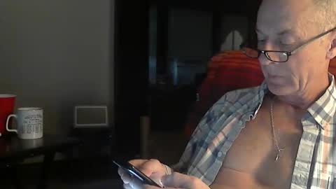 Snapshot of office_slr chatting on 15, 12, 2024 Officer online show from 15, 12, 2024