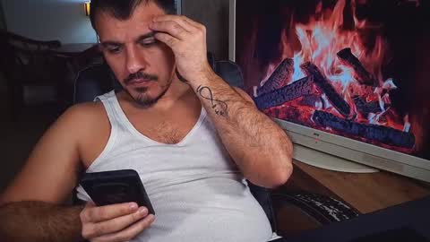 Snapshot of officeman7 chatting on 3, 2, 2025 officeman7 online show from 3, 2, 2025