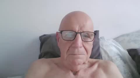 Snapshot of oggi95 chatting on 10, 4, 2026 oggi95 online show from 10, 4, 2026