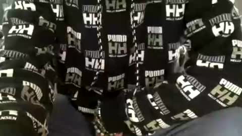 Snapshot of oggs48 chatting on 9, 11, 2025 oggs48 online show from 9, 11, 2025