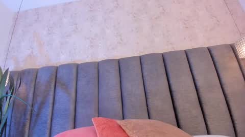 Snapshot of oh_hollyy chatting on 12, 2, 2025 Holly online show from 12, 2, 2025