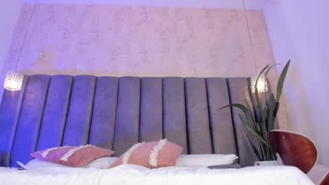 Snapshot of oh_hollyy chatting on 28, 2, 2025 Holly online show from 28, 2, 2025