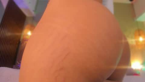 Snapshot of oh_hollyy chatting on 30, 9, 2025 Holly online show from 30, 9, 2025