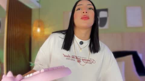 Snapshot of oh_hollyy chatting on 16, 11, 2025 Holly online show from 16, 11, 2025