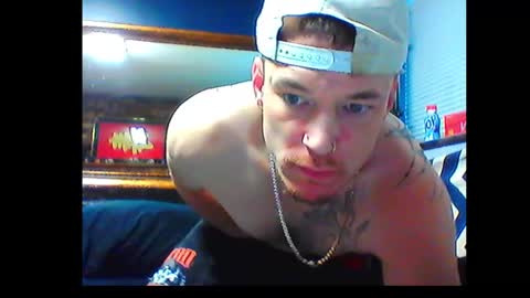 Snapshot of oh_you_know69 chatting on 11, 12, 2024 who dares  toss me some  tips lets have fun online show from 11, 12, 2024