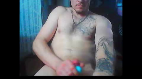 Snapshot of oh_you_know69 chatting on 7, 1, 2025 who dares  toss me some  tips lets have fun online show from 7, 1, 2025