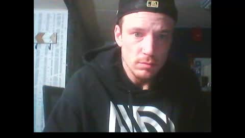 Snapshot of oh_you_know69 chatting on 14, 1, 2025 who dares  toss me some  tips lets have fun online show from 14, 1, 2025