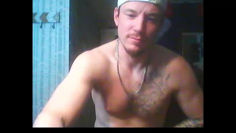Snapshot of oh_you_know69 chatting on 3, 2, 2025 who dares  toss me some  tips lets have fun online show from 3, 2, 2025