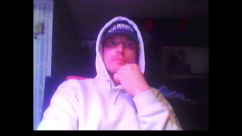Snapshot of oh_you_know69 chatting on 28, 2, 2025 who dares  toss me some  tips lets have fun online show from 28, 2, 2025