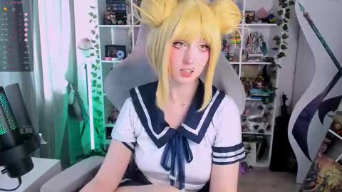 Clementine  Clem  online show from 11, 9, 2025