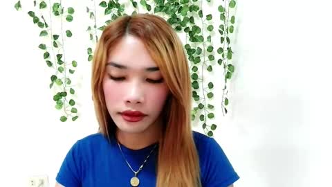 ohmyalessandraxcx online show from 17, 11, 2025