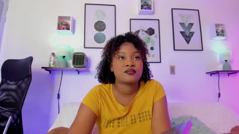 Snapshot of ohrianagibson chatting on 3, 12, 2024 g online show from 3, 12, 2024