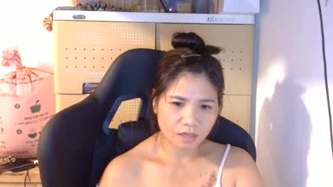 Snapshot of oinjer09 chatting on 25, 6, 2026 oinjer09 online show from 25, 6, 2026