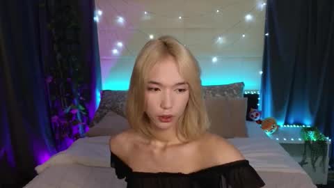 Ami online show from 25, 2, 2026