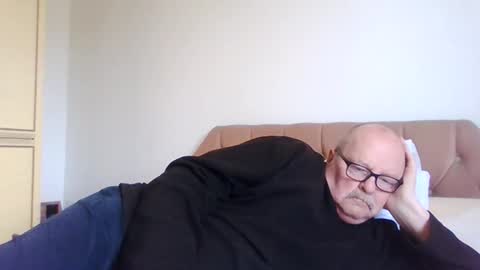 old_fkrr_ online show from 14, 4, 2026