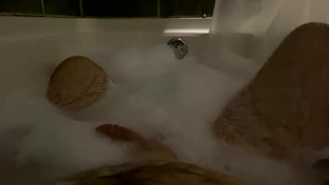 Snapshot of oldbones2 chatting on 20, 1, 2025 oldbones2 online show from 20, 1, 2025