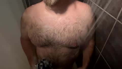 Snapshot of oldbones2 chatting on 27, 9, 2025 oldbones2 online show from 27, 9, 2025