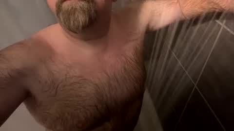 Snapshot of oldbones2 chatting on 25, 10, 2025 oldbones2 online show from 25, 10, 2025