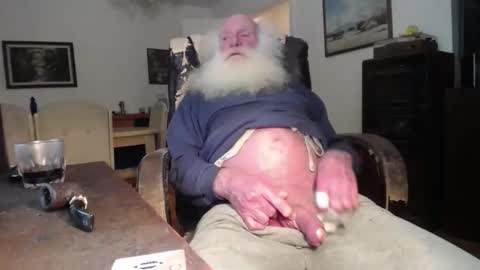 oldfucker9 online show from 24, 11, 2025