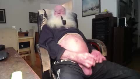 oldfucker9 online show from 17, 2, 2026