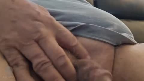 oldmanhorny19 online show from 1, 3, 2025