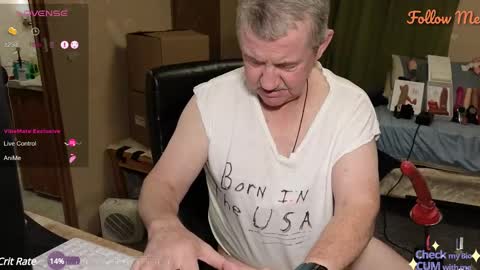 Snapshot of oldnewfun chatting on 15, 2, 2025 oldnewfun online show from 15, 2, 2025