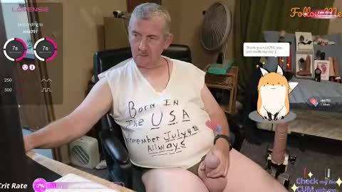 Snapshot of oldnewfun chatting on 8, 9, 2025 oldnewfun online show from 8, 9, 2025
