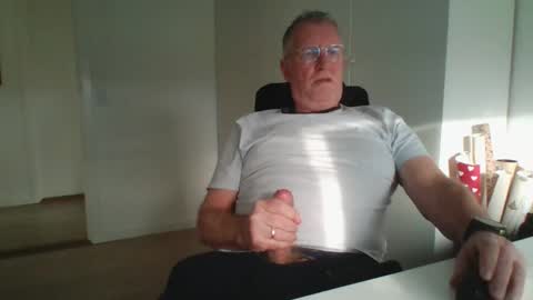 Snapshot of oldth chatting on 9, 1, 2025 oldth online show from 9, 1, 2025