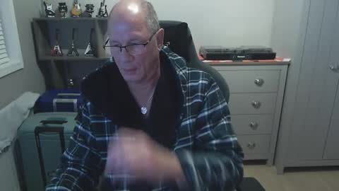 oldveteranuk online show from 18, 9, 2025