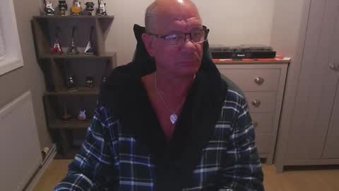 oldveteranuk online show from 6, 10, 2025