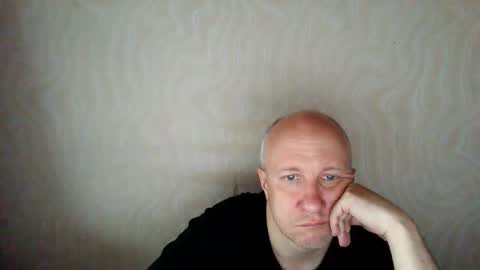 figaro online show from 17, 5, 2026