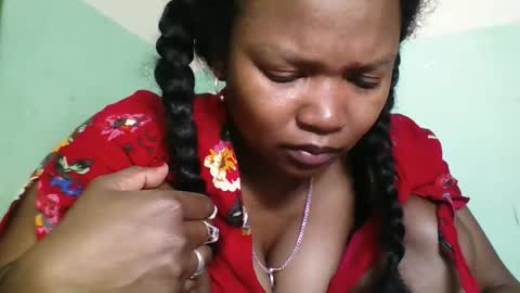 Snapshot of olgaaldy chatting on 18, 10, 2025 olgaaldy online show from 18, 10, 2025