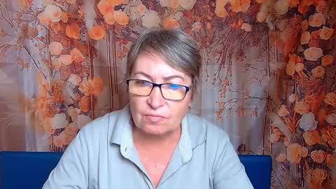 Snapshot of olgaluck chatting on 1, 12, 2025 OlgaLuck online show from 1, 12, 2025