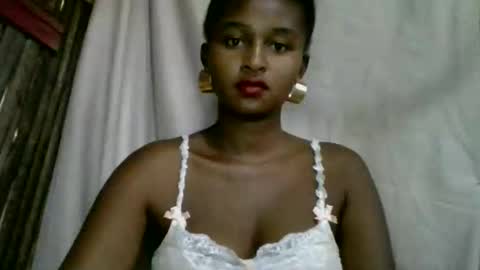 olinah610 online show from 16, 4, 2026