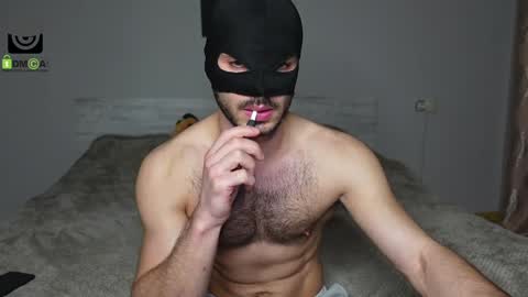 Snapshot of oliver_baker chatting on 1, 2, 2025 Oliver Kaen online show from 1, 2, 2025