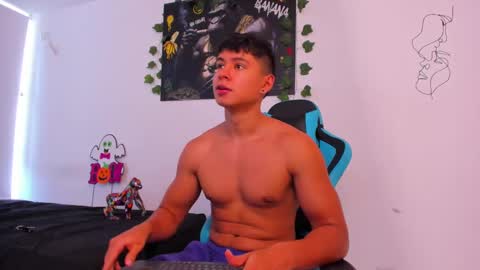 Oliver bray online show from 5, 1, 2025