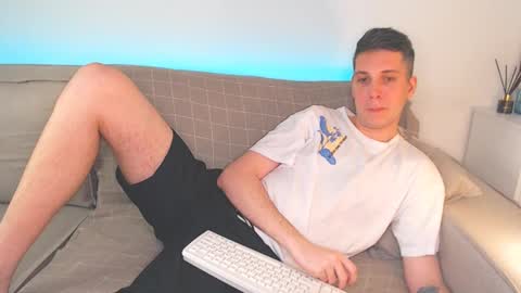 Oliver online show from 21, 1, 2025