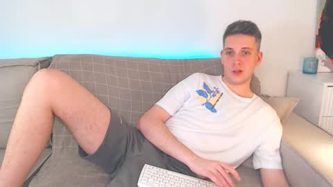 Oliver online show from 18, 2, 2025