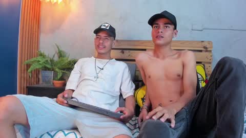 THE MONSTER COCK OLIVER online show from 1, 2, 2025