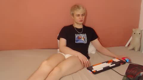 Oliver online show from 6, 3, 2026